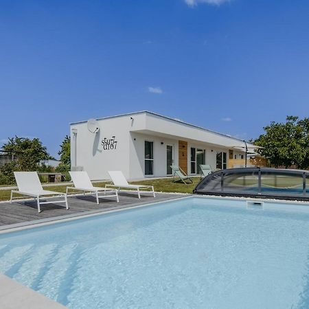 Studio 777 Apartments イルミッツ エクステリア 写真