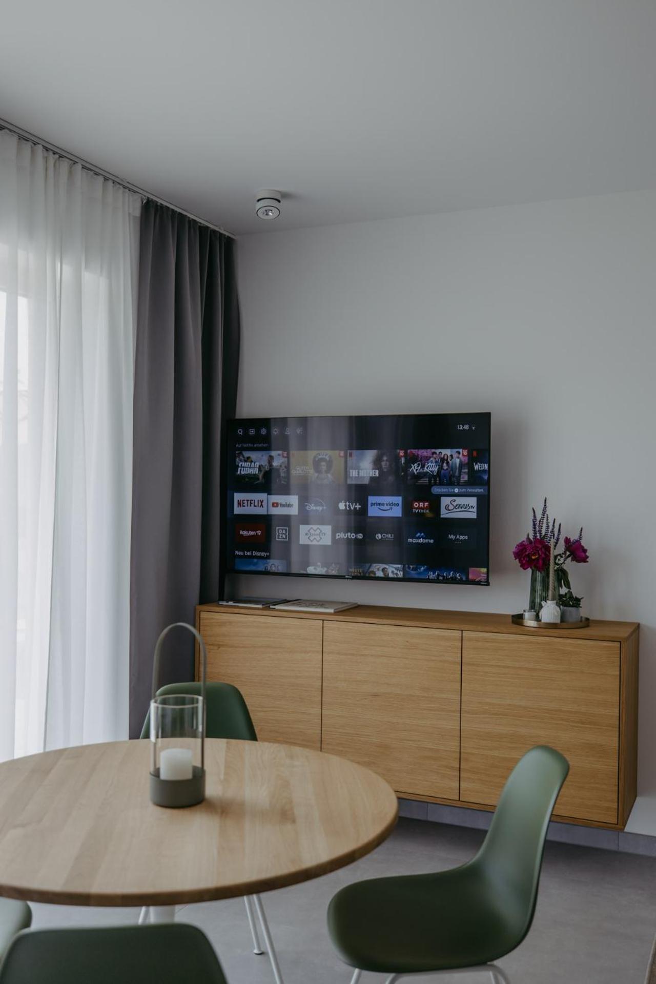 Studio 777 Apartments イルミッツ 部屋 写真