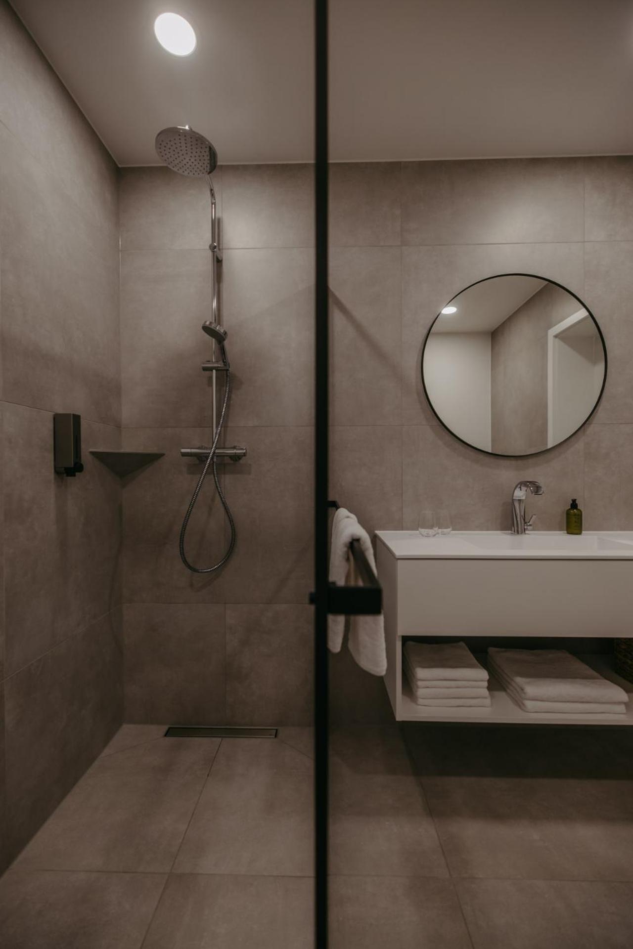 Studio 777 Apartments イルミッツ 部屋 写真
