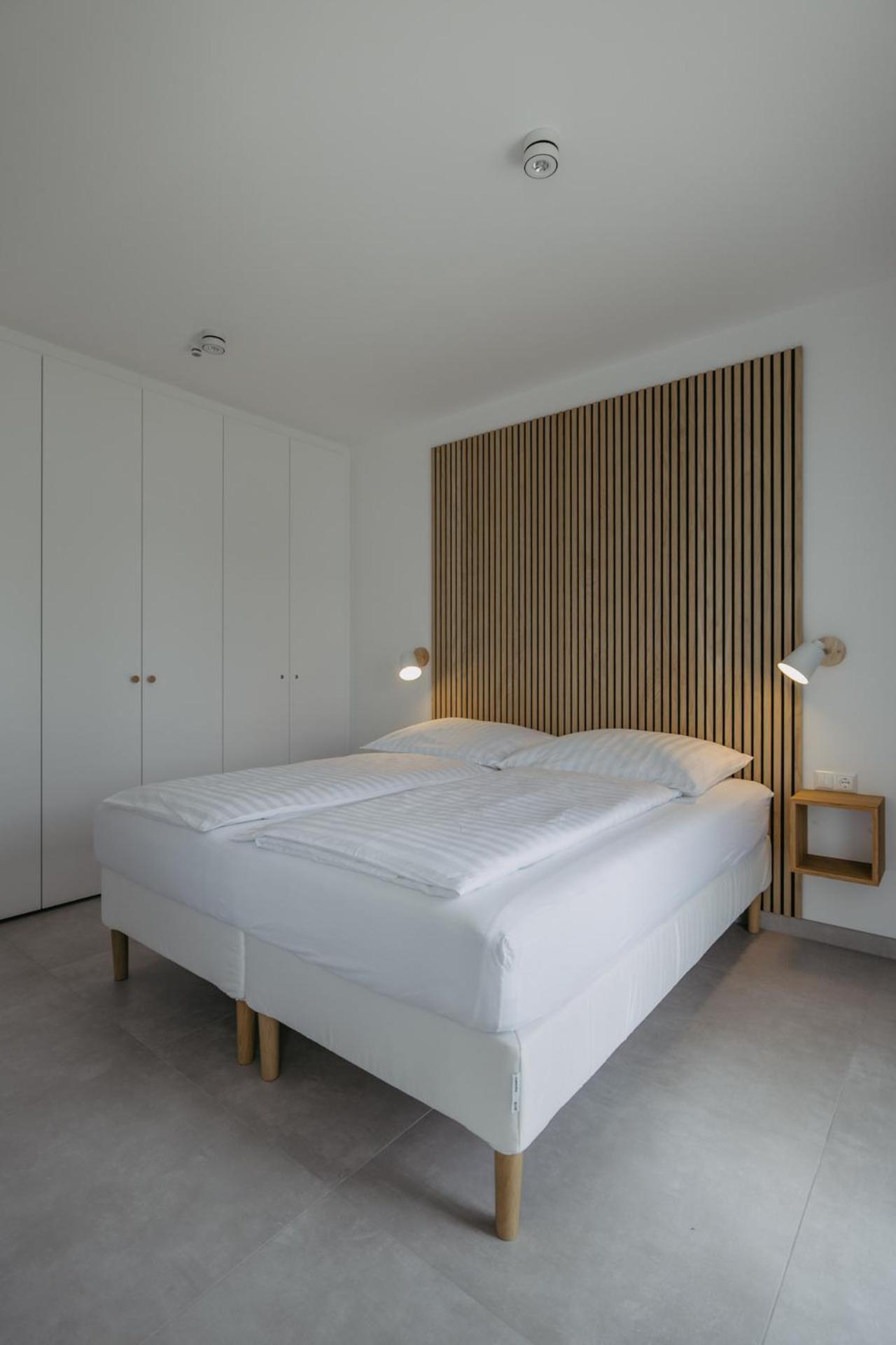 Studio 777 Apartments イルミッツ 部屋 写真